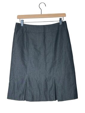 Tahari Classic Charcoal Gray Pleated Front A Line Skirt size 8 B120